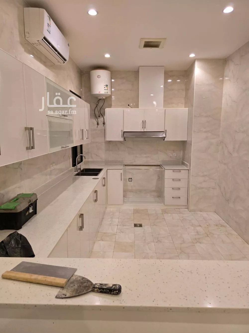 شقة 3 غرف في النرجس 1