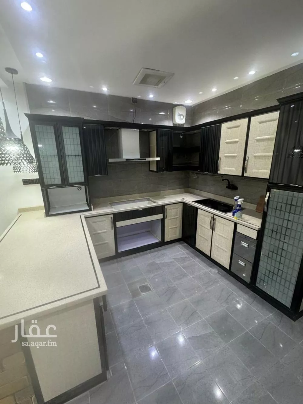 6 bedroom villa in Dhahrat Laban, Riyadh 11
