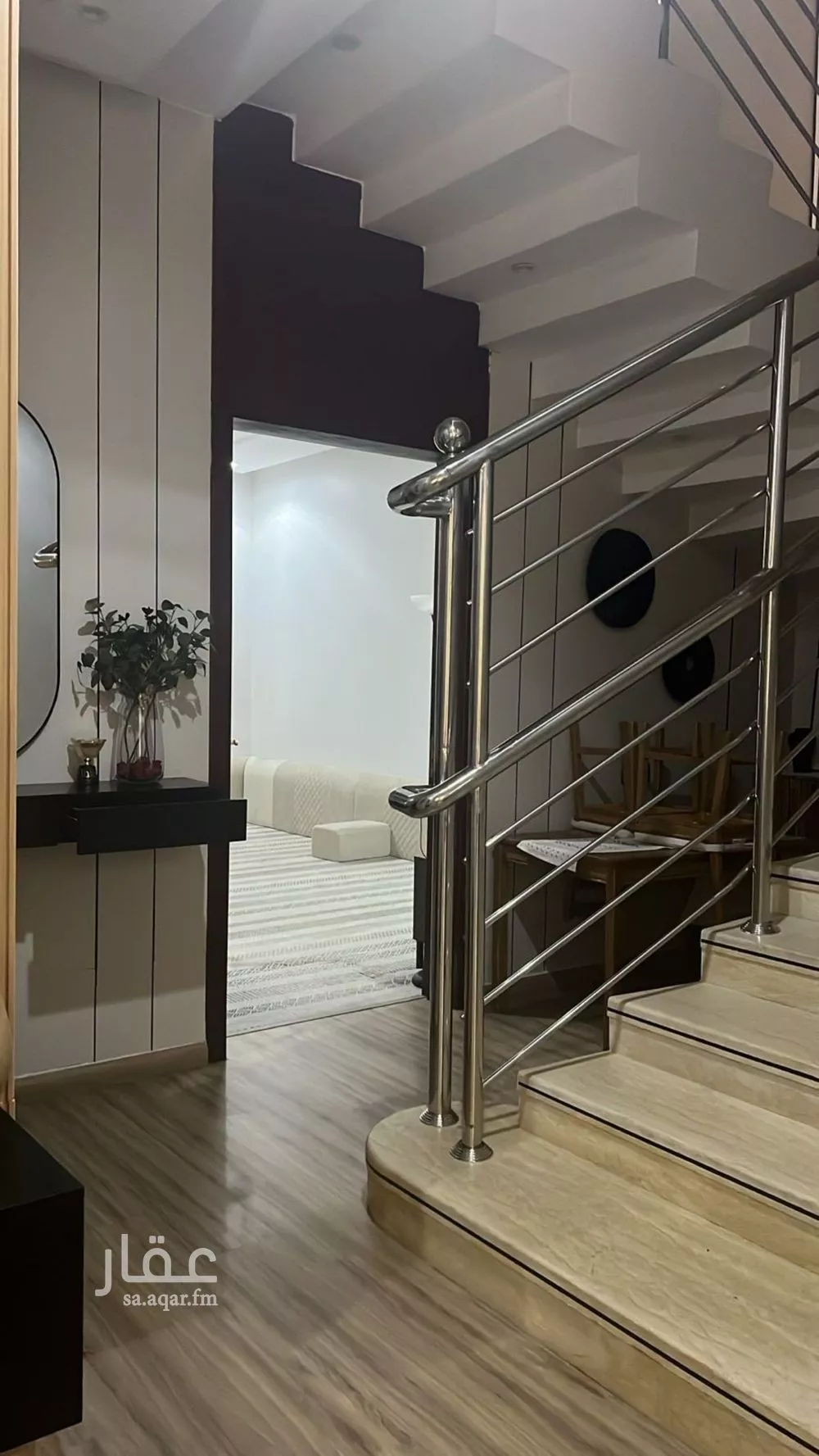 فيلا 5 غرف في عكاظ 5