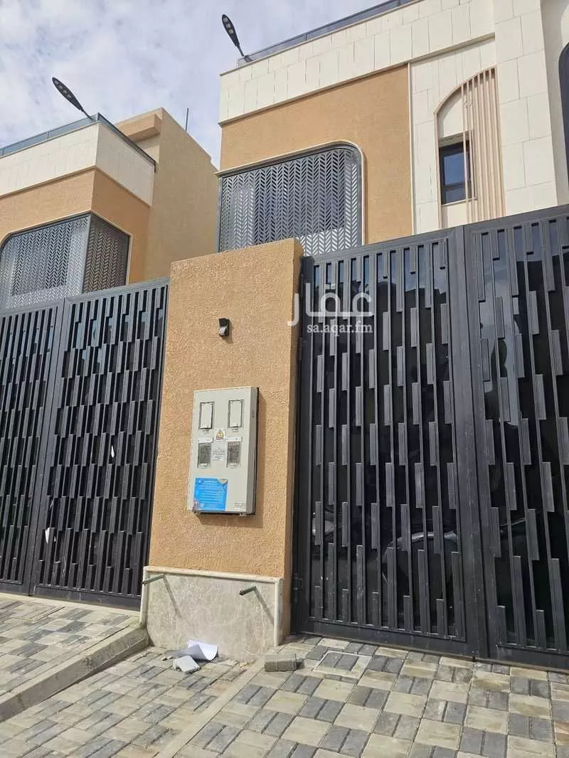 5 bedroom floor in Al Rimal 4