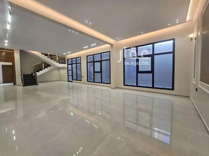 فيلا 10 غرف في الجنادرية 5