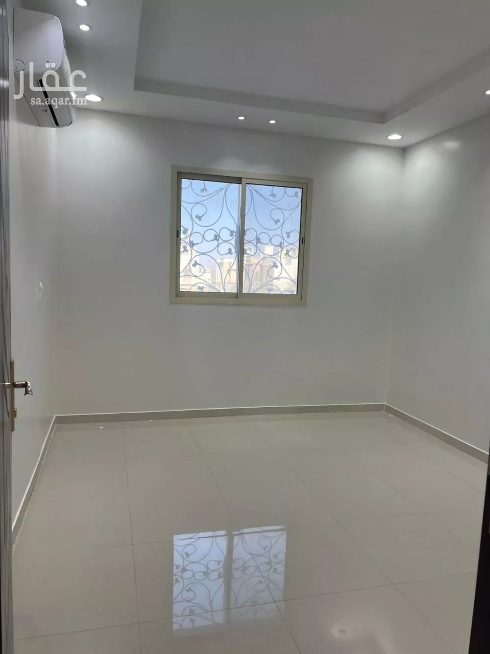 4 bedroom floor in Al Aridh 5