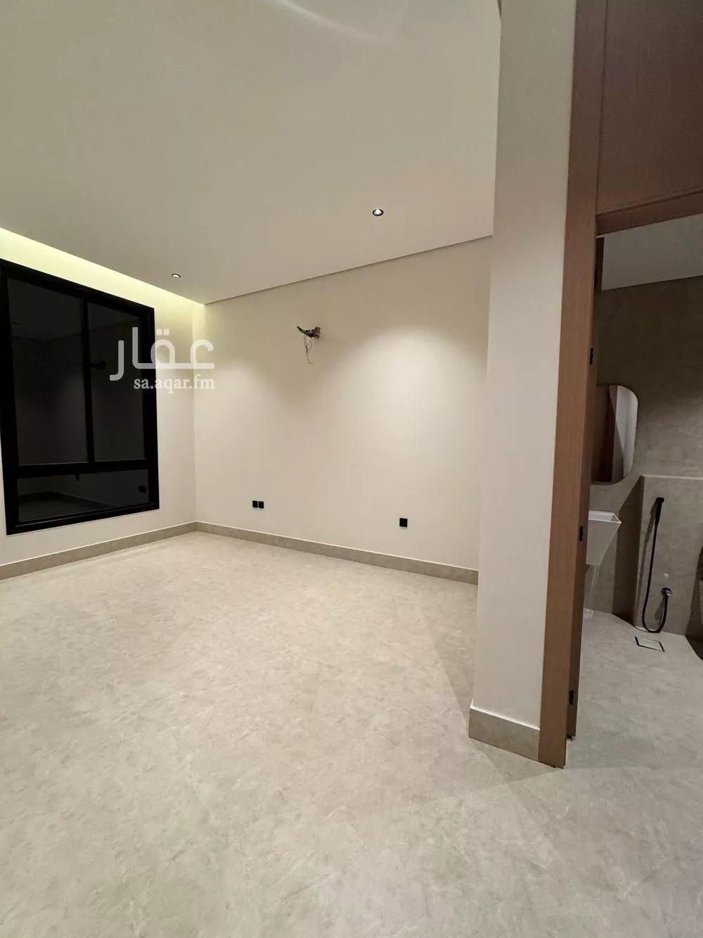 4 bedroom floor in Al Munsiyah 1