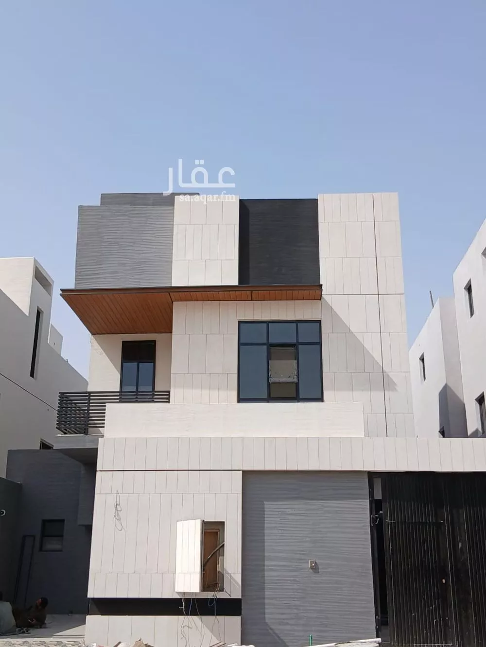 3 bedroom floor in Al Rimal 5