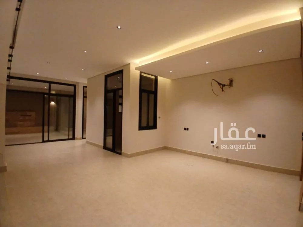 دور 4 غرف في المونسية 4