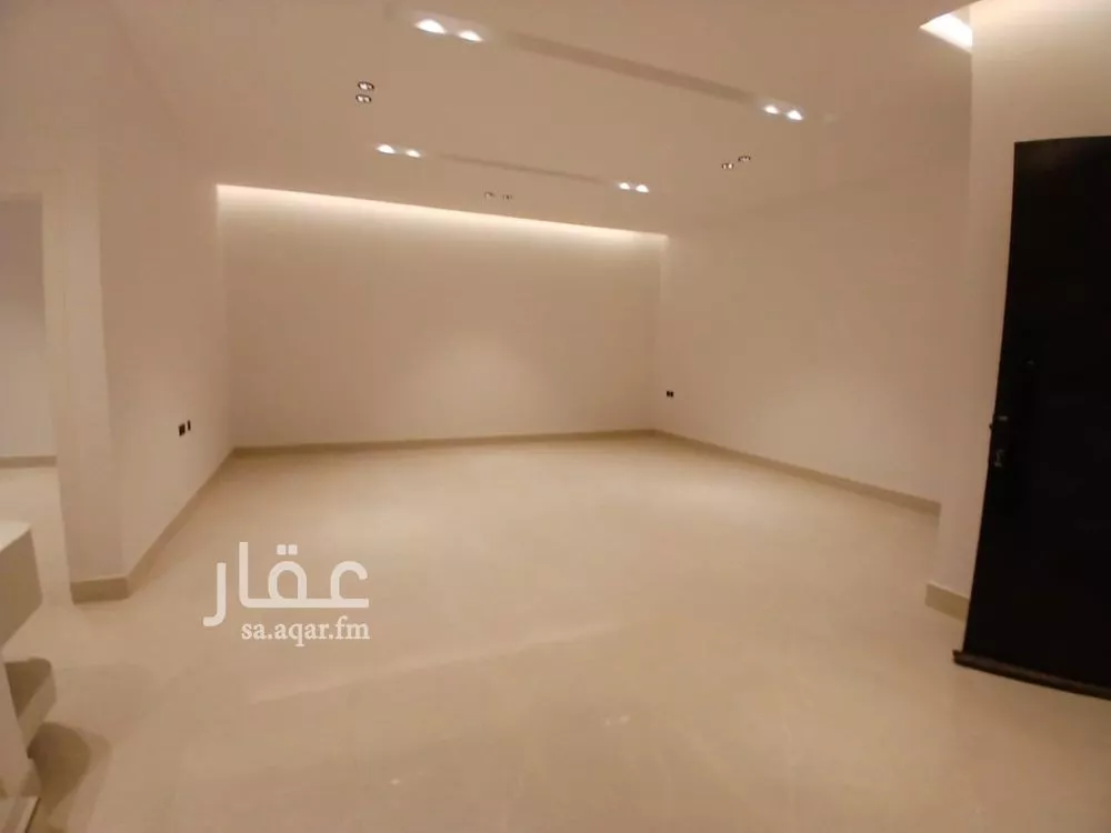 فيلا 4 غرف في الجنادرية 4