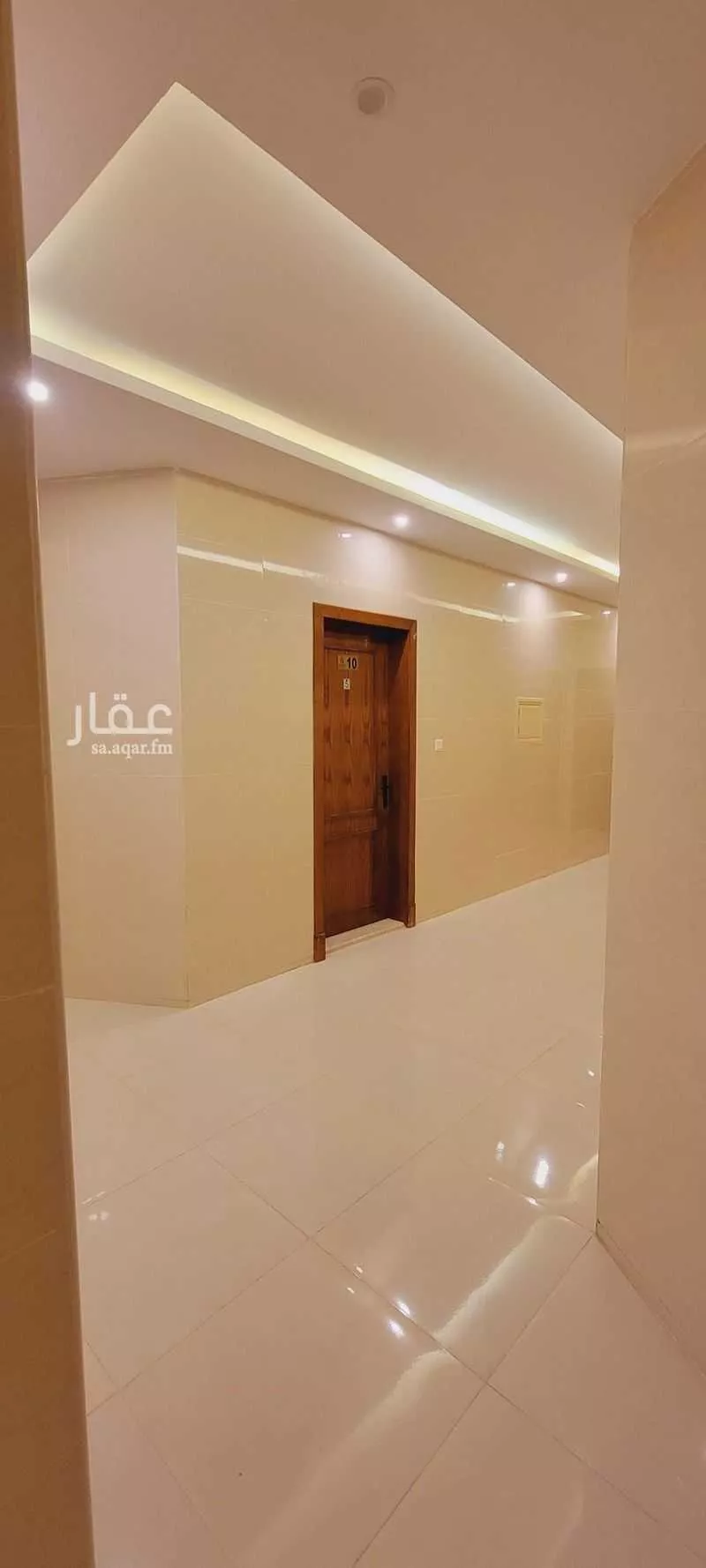 عمارة 337 م² في مدينة العمال 4