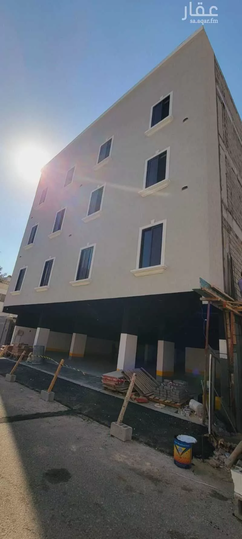 عمارة 348 م² في مدينة العمال 5