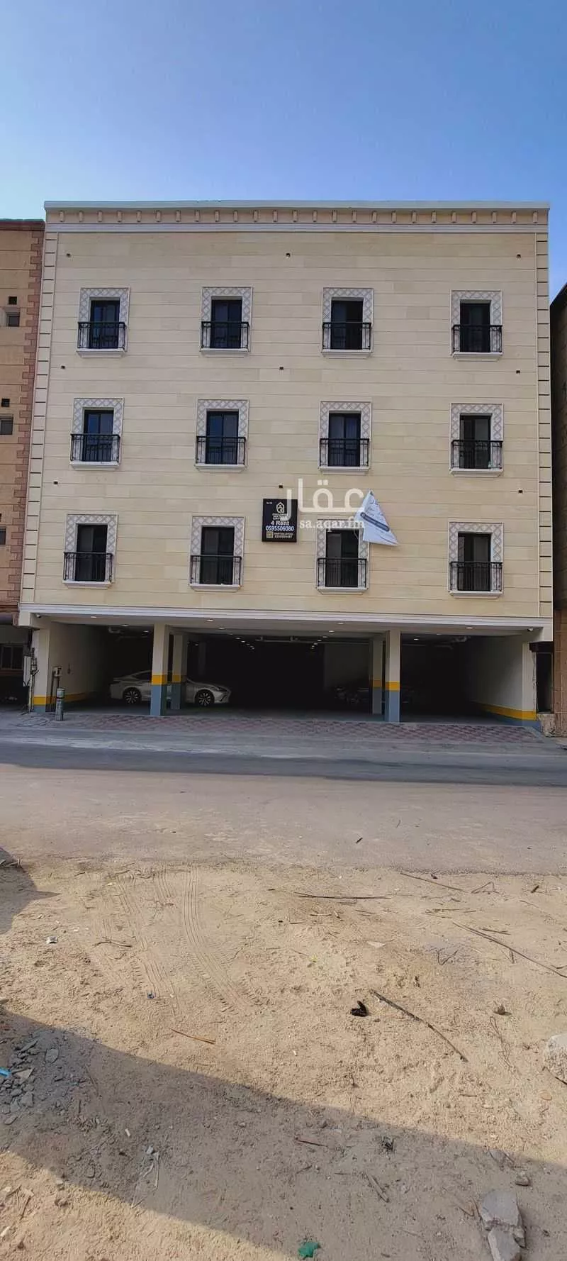 عمارة 337 م² في مدينة العمال 2