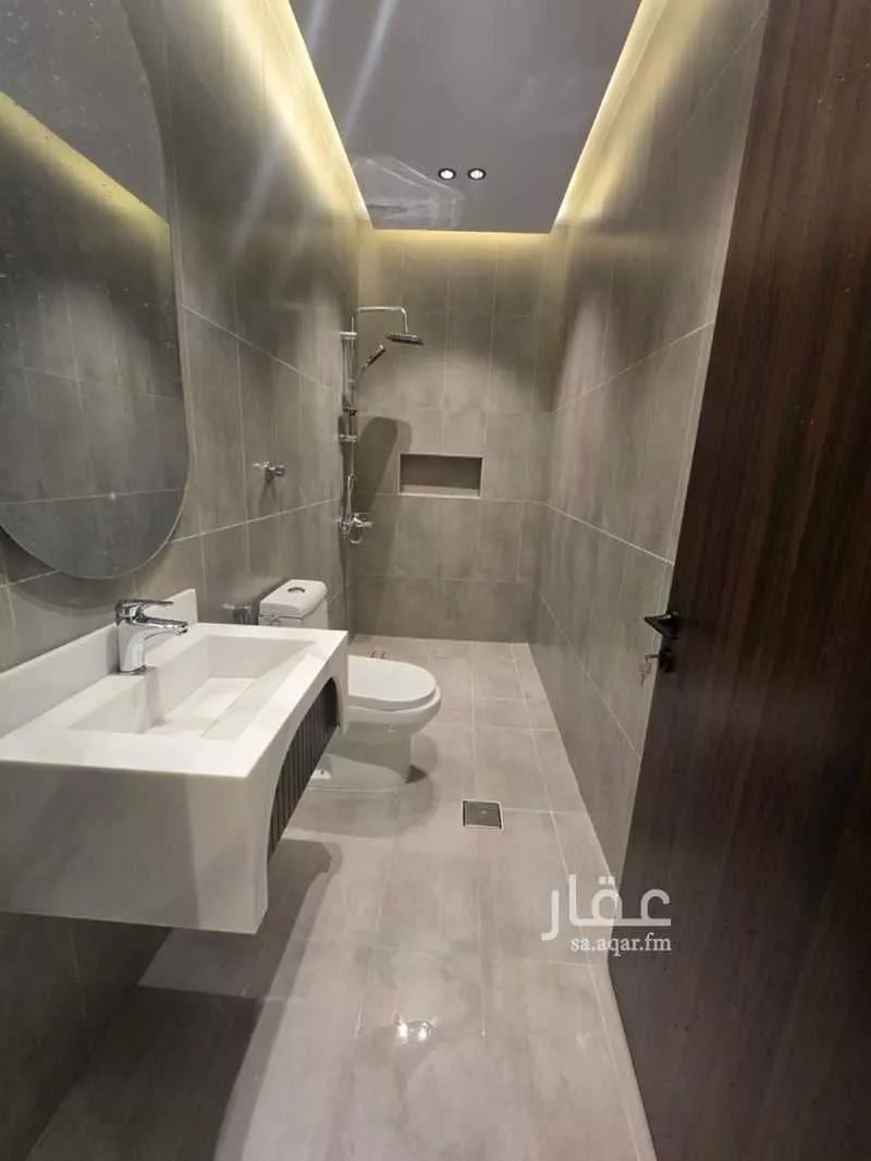 شقة 4 غرف في الروضة 4