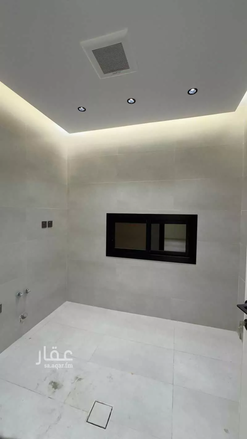 شقة 4 غرف في الروضة 5