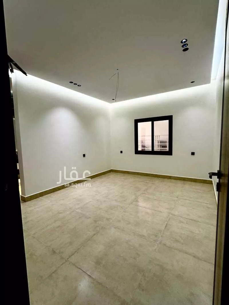 4 bedroom apartment in Al Rawdah 5