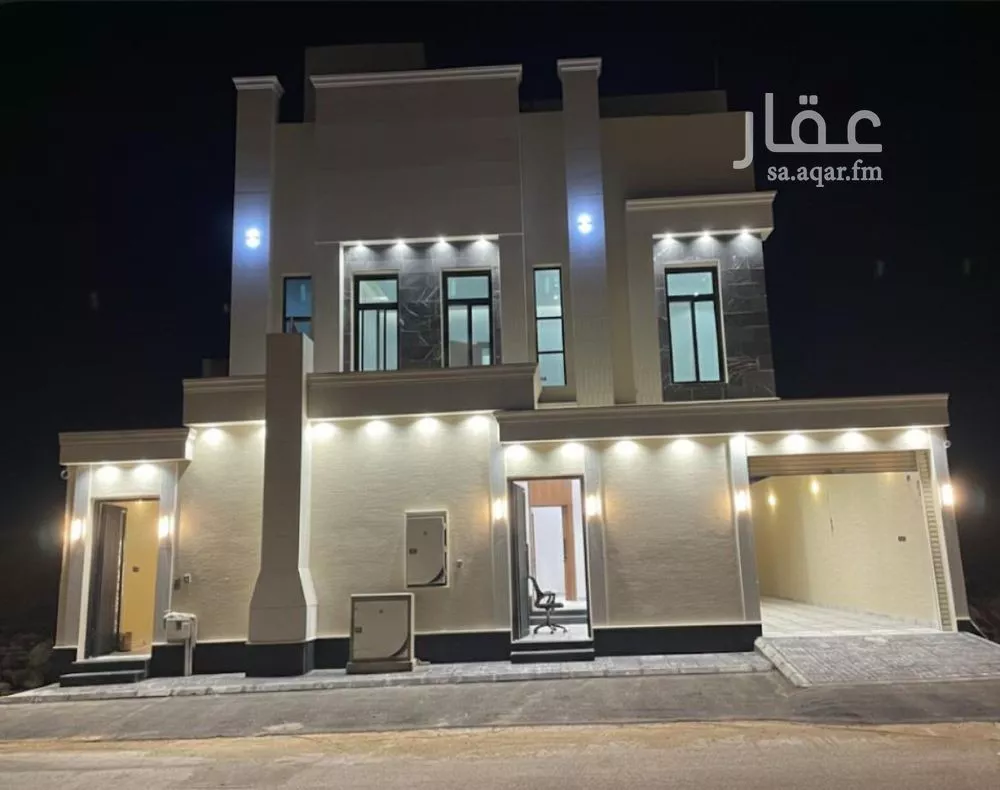 فيلا 5 غرف في الجنادرية 1