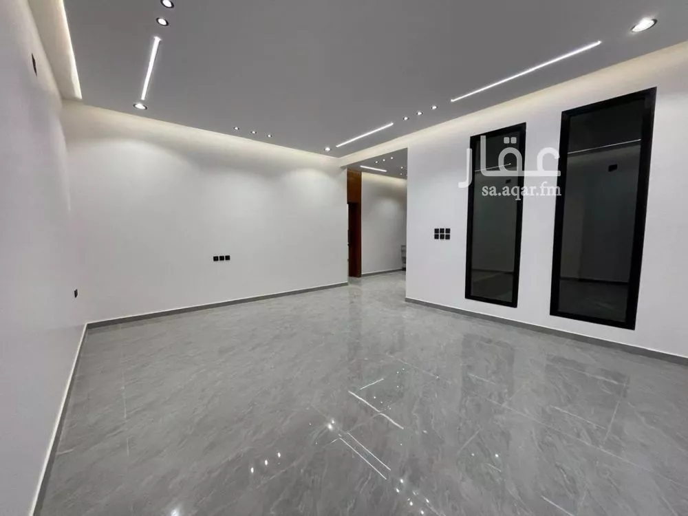 فيلا 5 غرف في الجنادرية 2