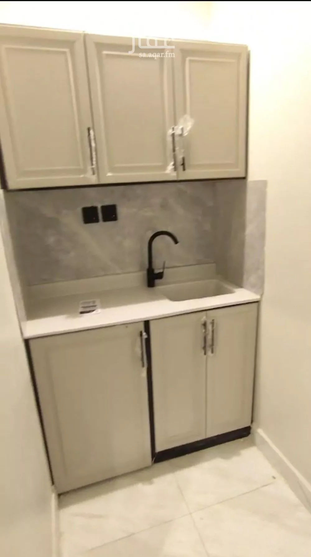 شقة 1 غرف في العليا 3