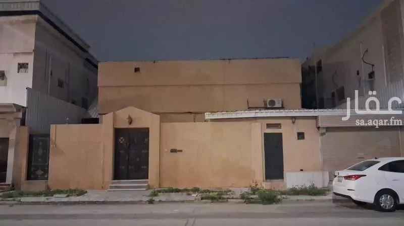 عمارة 383 م² في عبدالله فؤاد