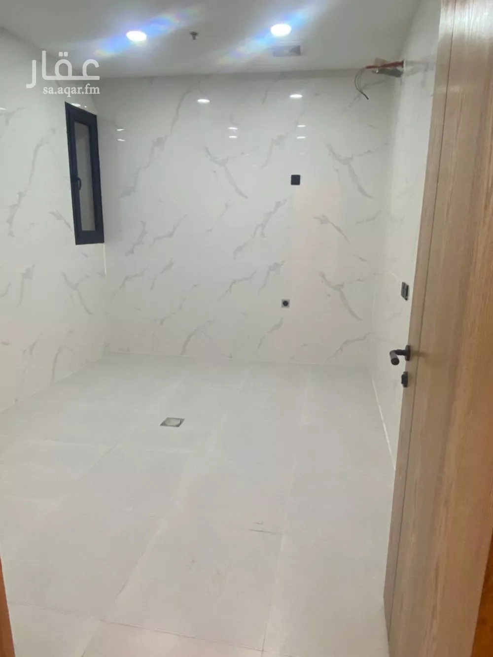 شقة 5 غرف في الامير محمد بن سعود 1