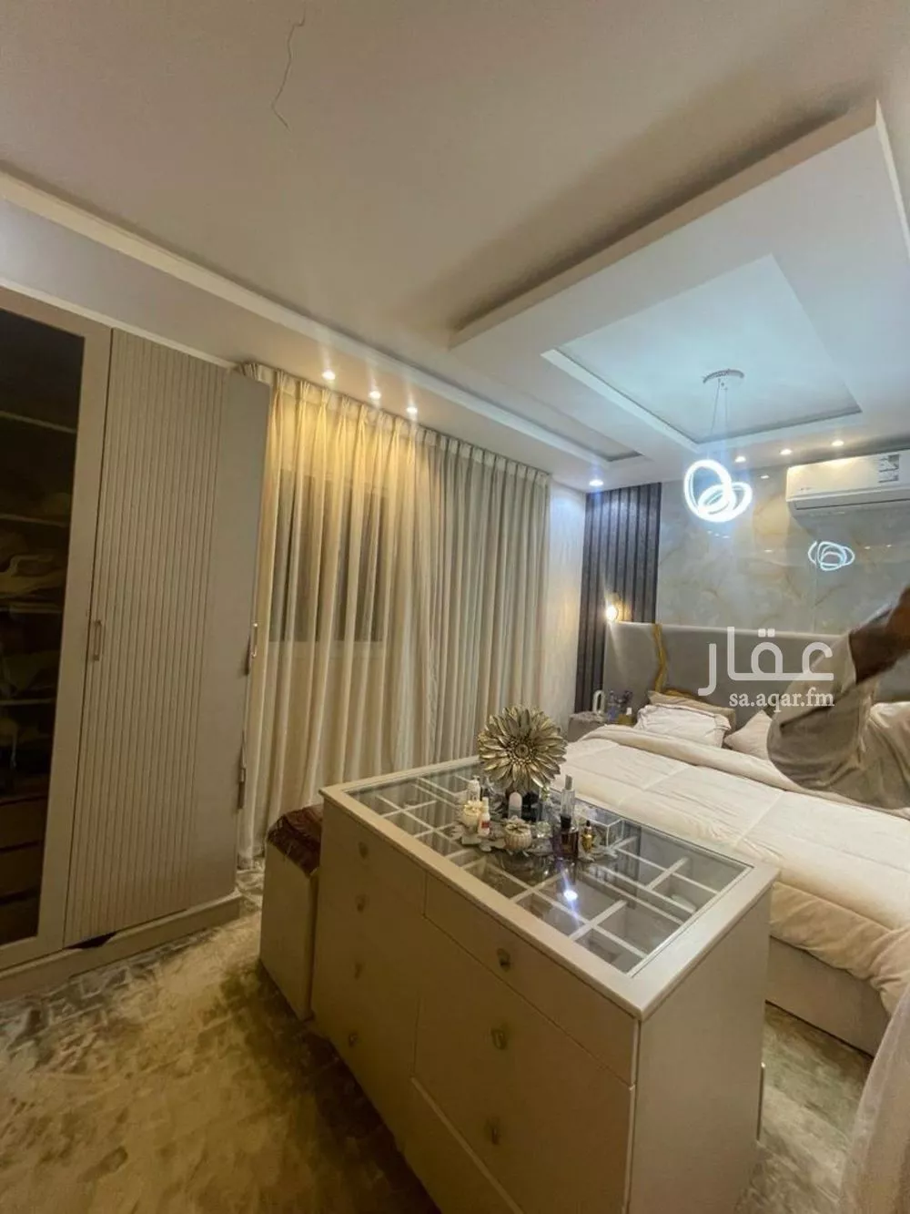 فيلا 5 غرف في الرمال 2