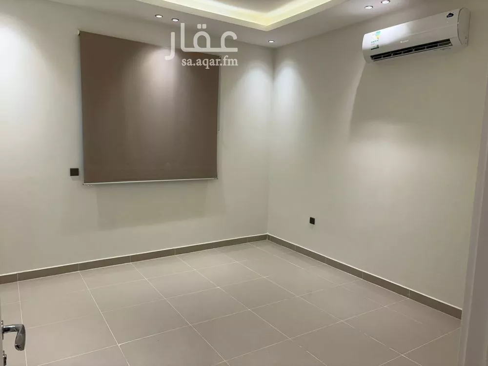 شقة 3 غرف في الملقا 5