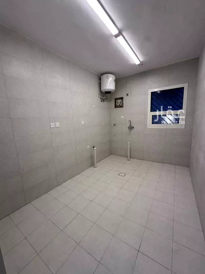 4 bedroom apartment in Al Rabwa, Riyadh 11