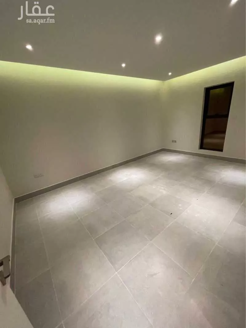 3 bedroom floor in Al Aridh 3