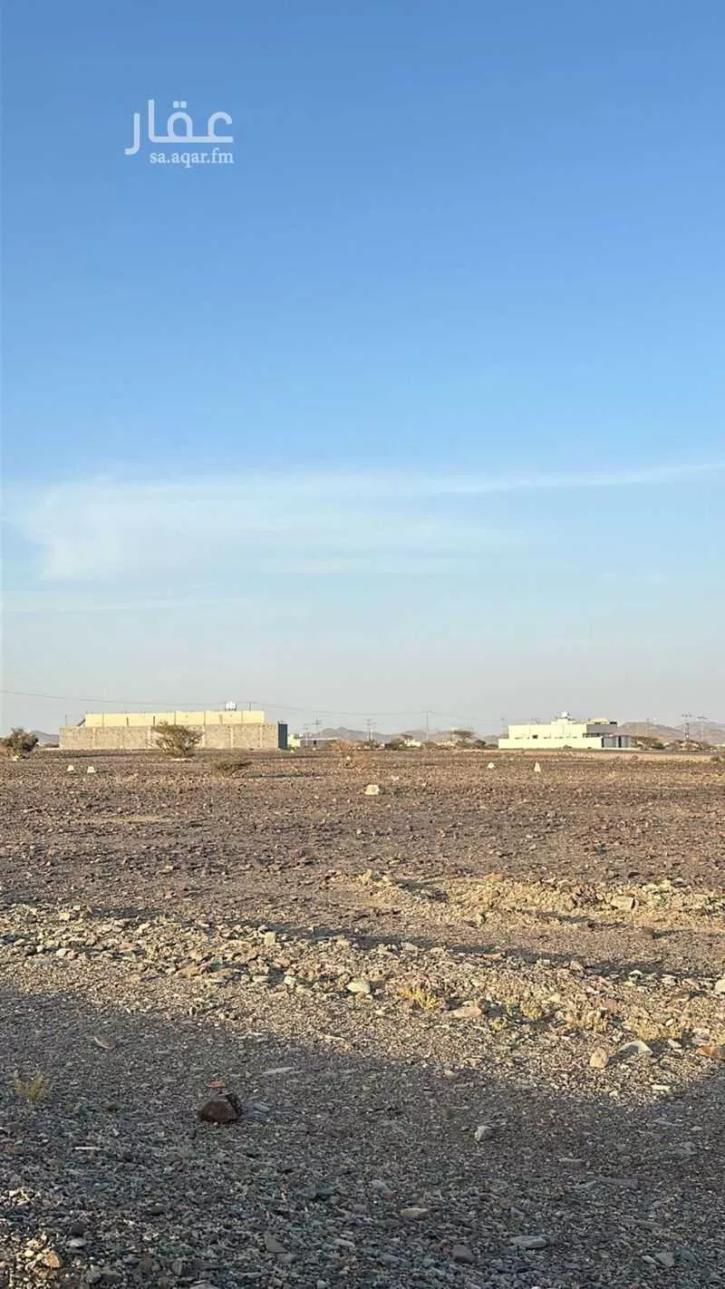 أرض 454 م² في خاخ 5