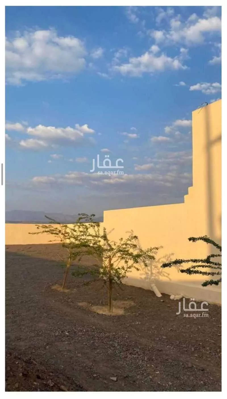 أرض 922 م² في البلقاء 4