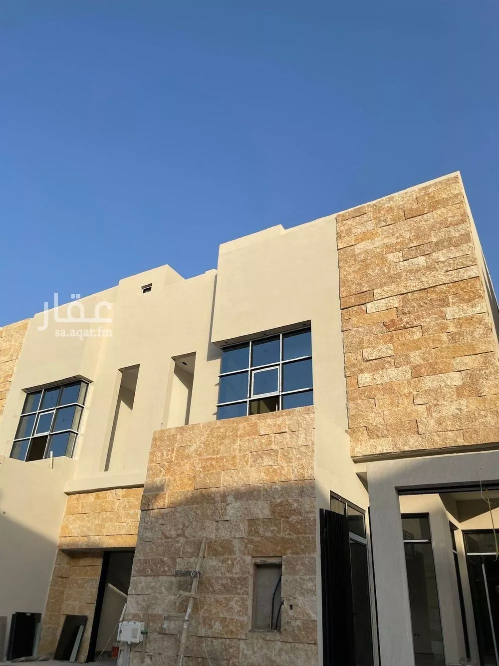 دور 4 غرف في الخليج