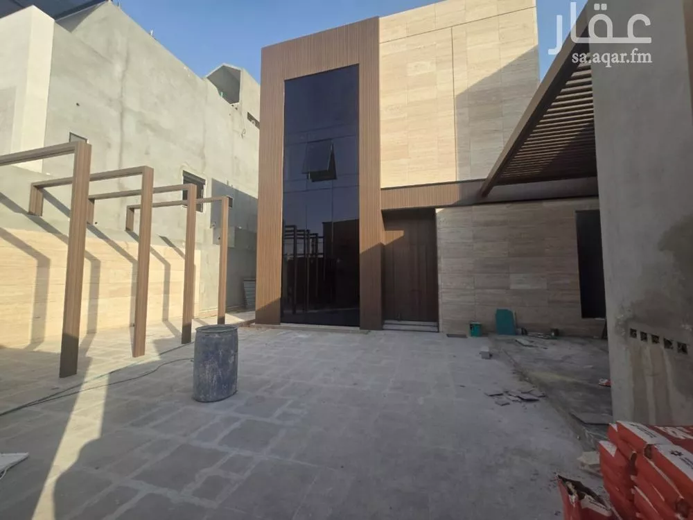 فيلا 7 غرف في الياسمين 2