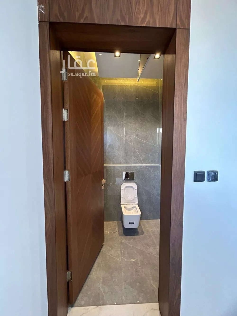 فيلا 5 غرف في النرجس 5