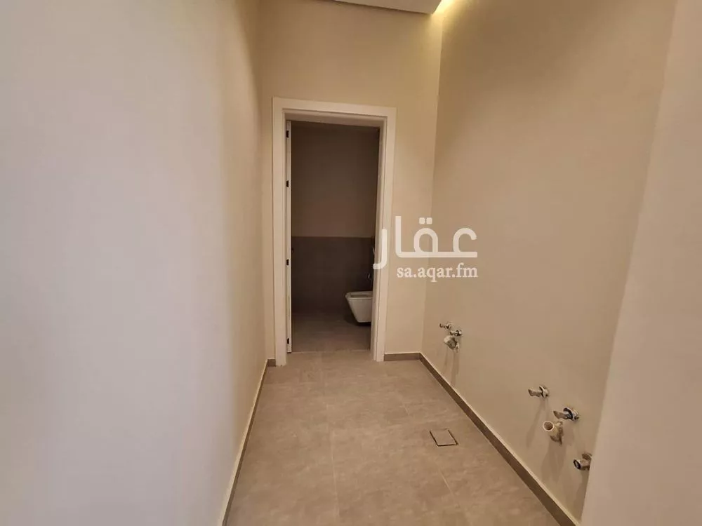 فيلا 4 غرف في الرمال 3