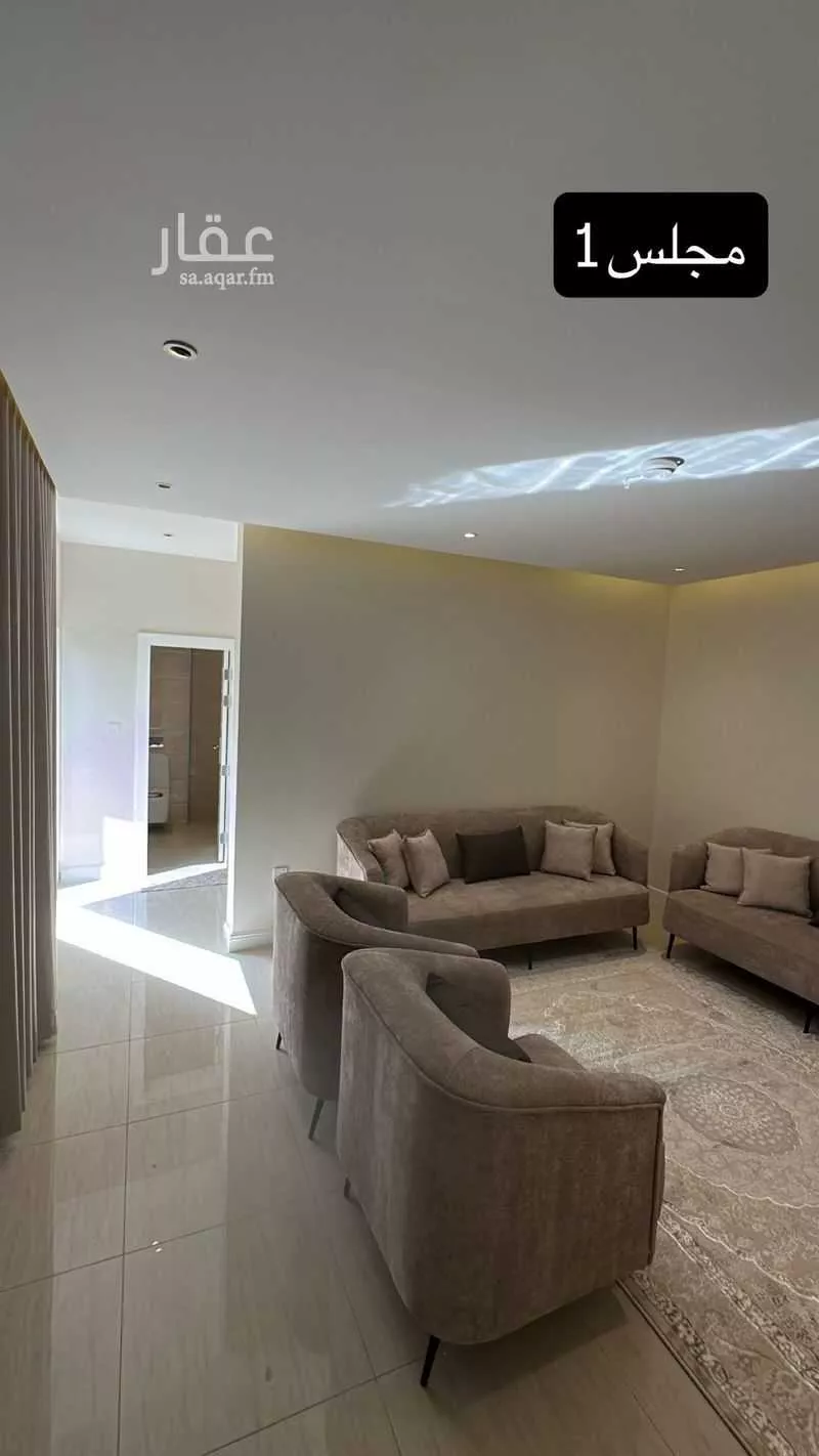 4 bedroom villa in Sports City, Eastern Province 7