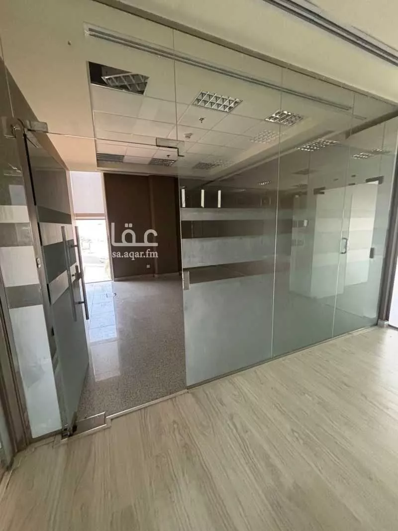 مكتب 170 م² في المرجان 4