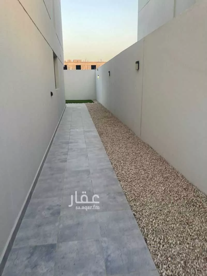 4 bedroom villa in Ash Sharq, Eastern Province 6