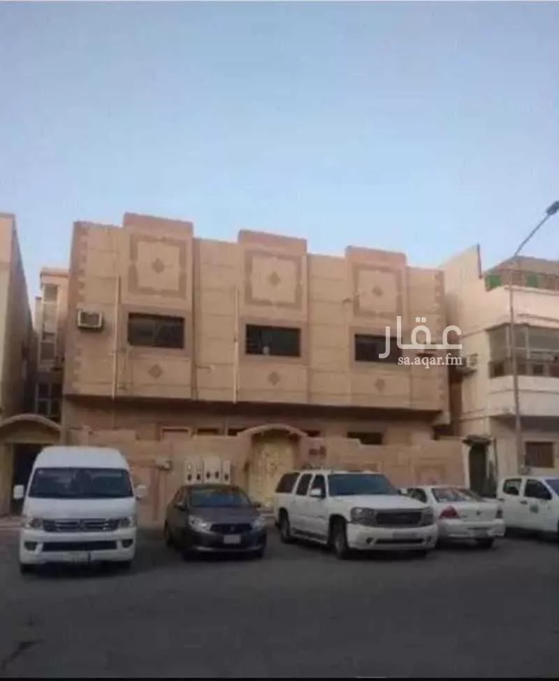 عمارة 325 م² في الثقبة