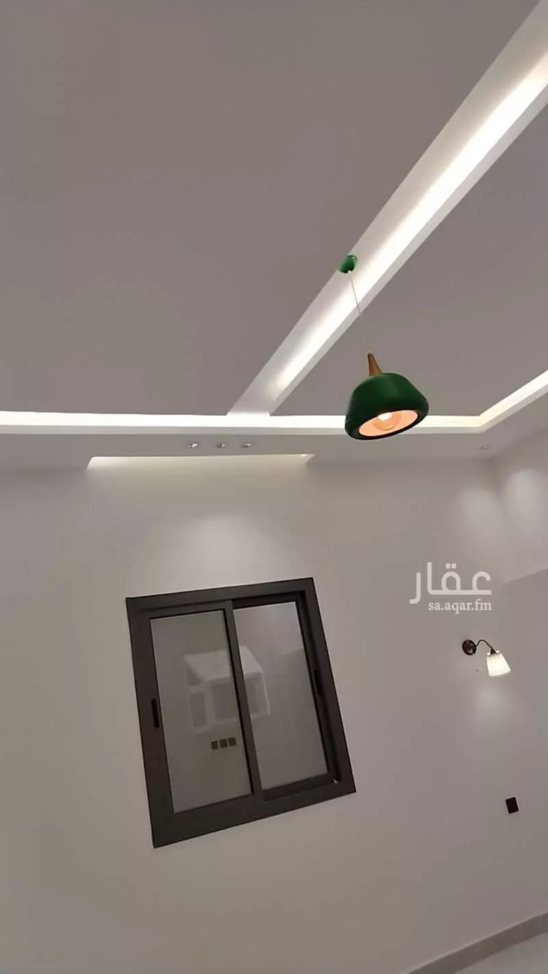 شقة 4 غرف في الريان 5