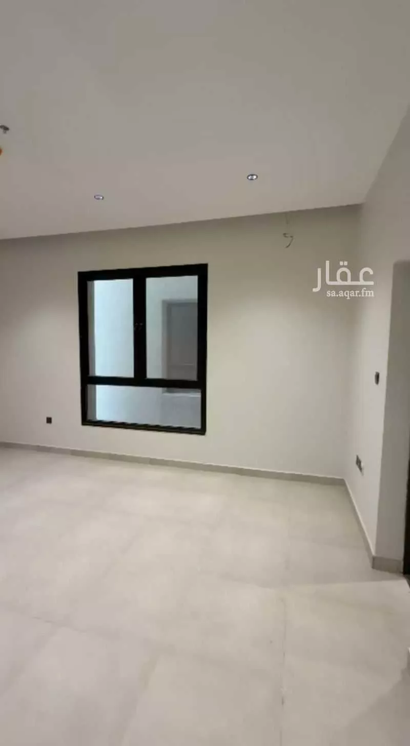 شقة 4 غرف في الحمرا 3