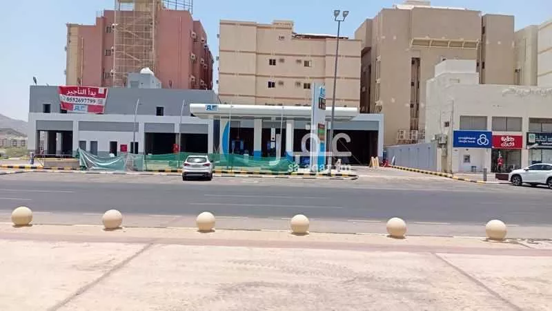 1300 sqm shop in Al Naseem 2