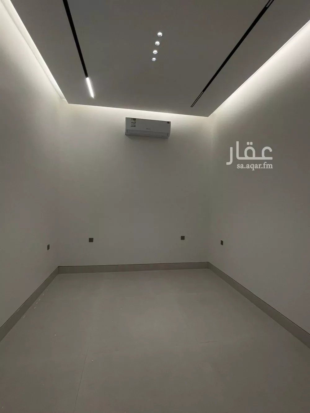 فيلا 5 غرف في المهدية 5