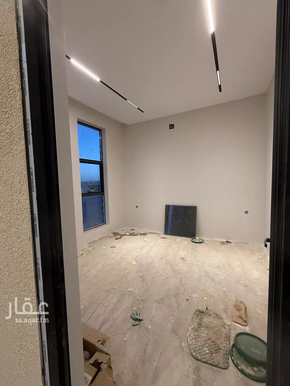 فيلا 7 غرف في المهدية 5