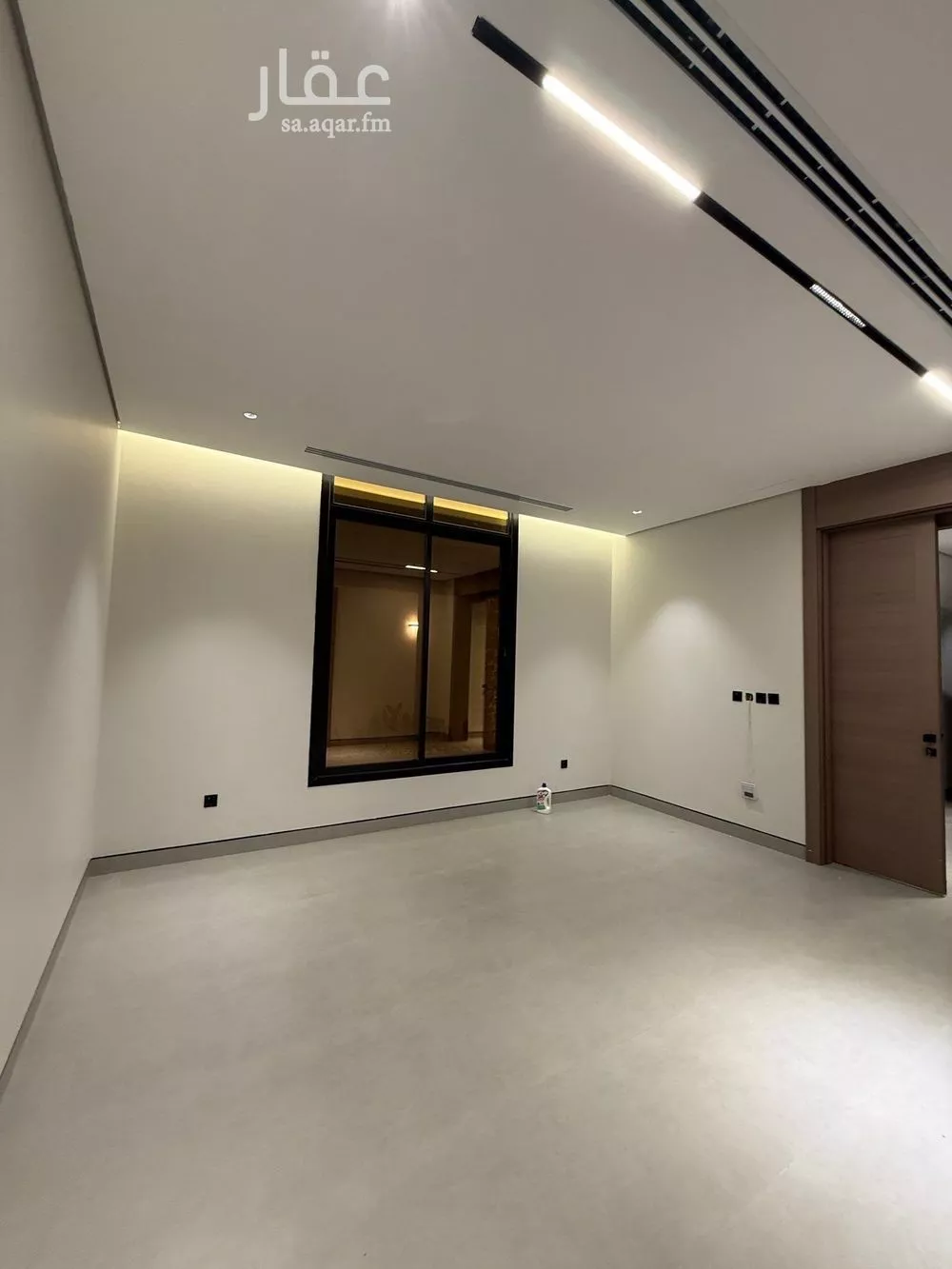 فيلا 7 غرف في المهدية 5