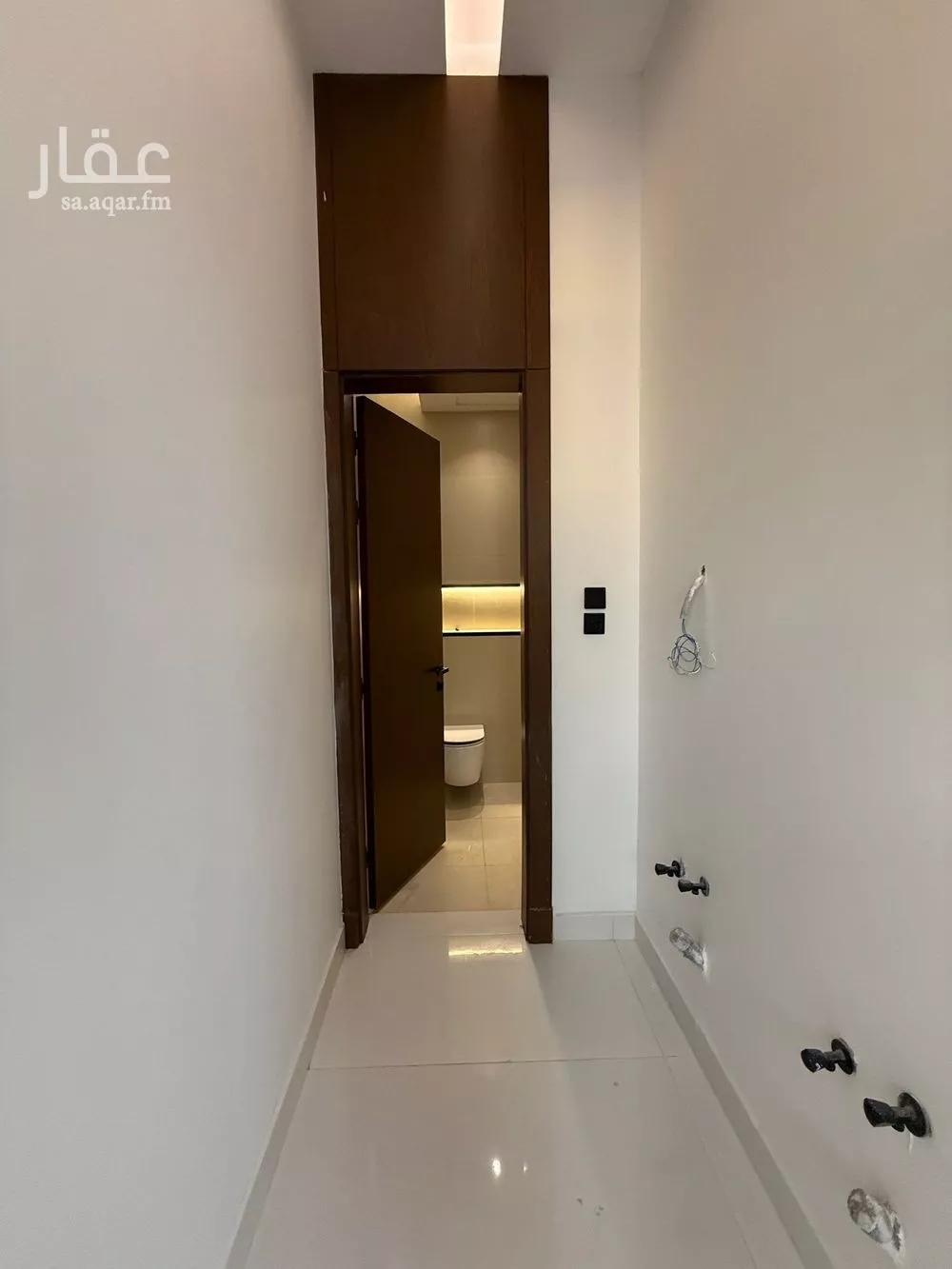 فيلا 6 غرف في المهدية 5