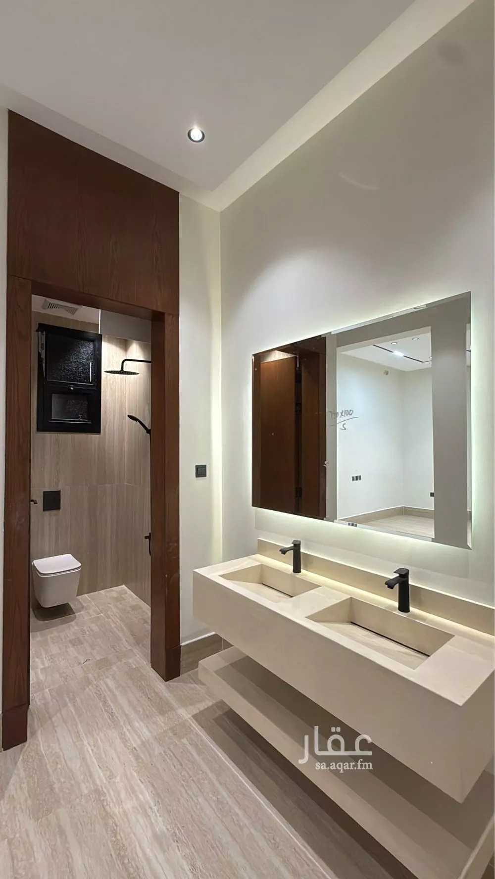 5 bedroom duplex in Al Mahdiyyah 5