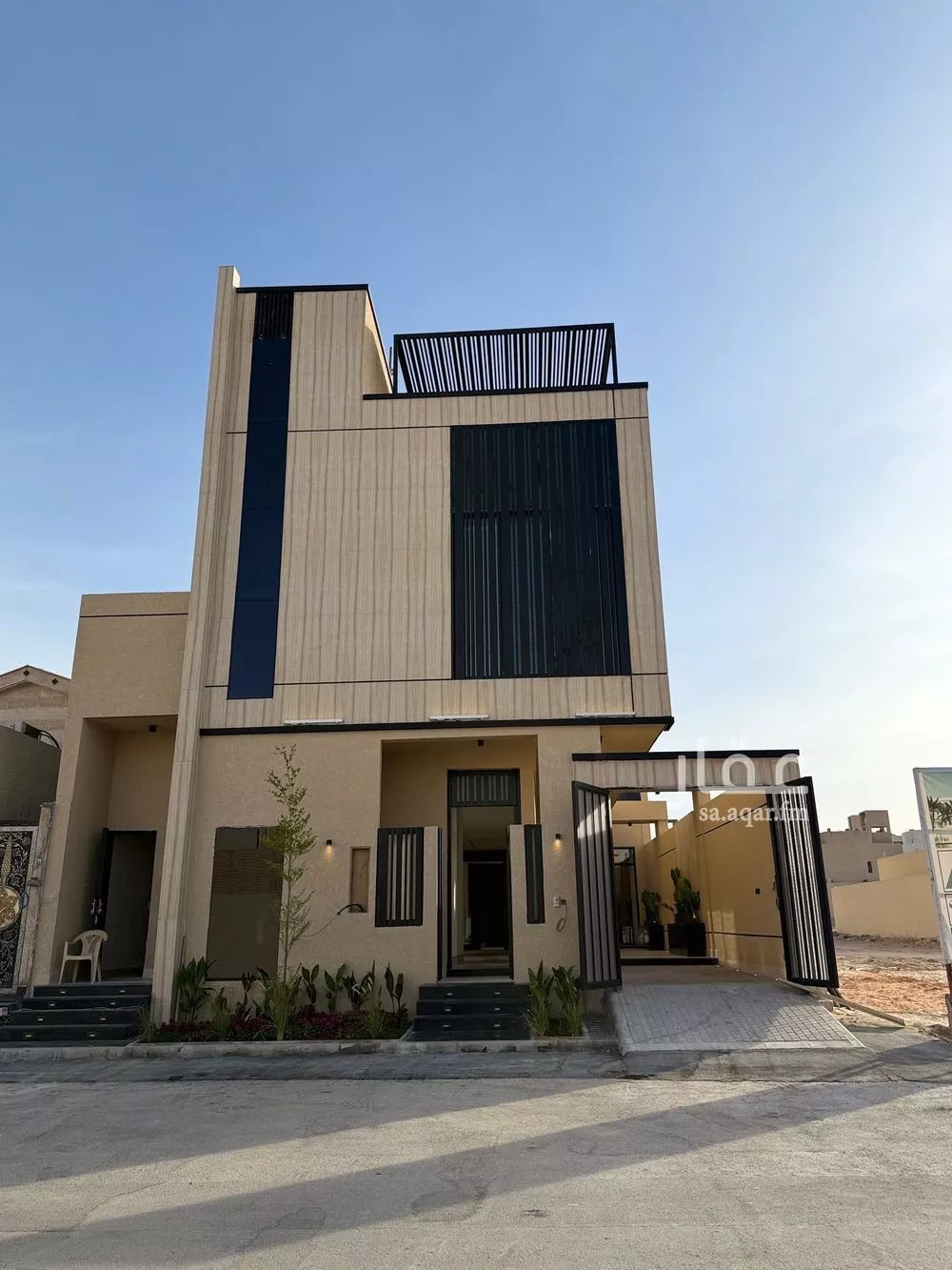 شقة 7 غرف في المهدية 1