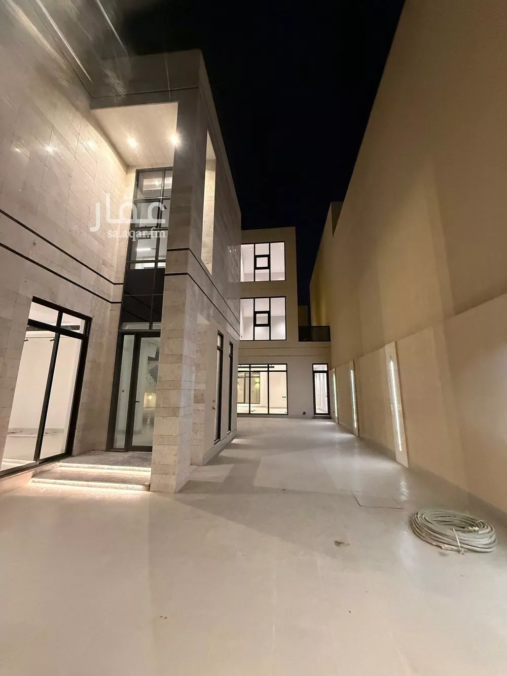 فيلا 7 غرف في المهدية 4