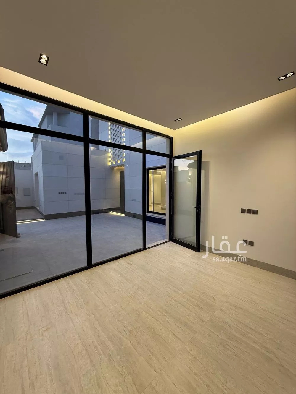 فيلا 7 غرف في المهدية 3