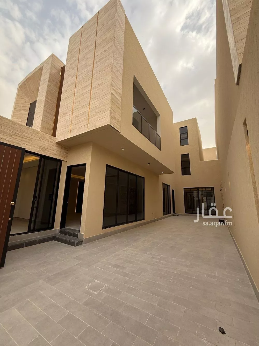 فيلا 6 غرف في المهدية 2