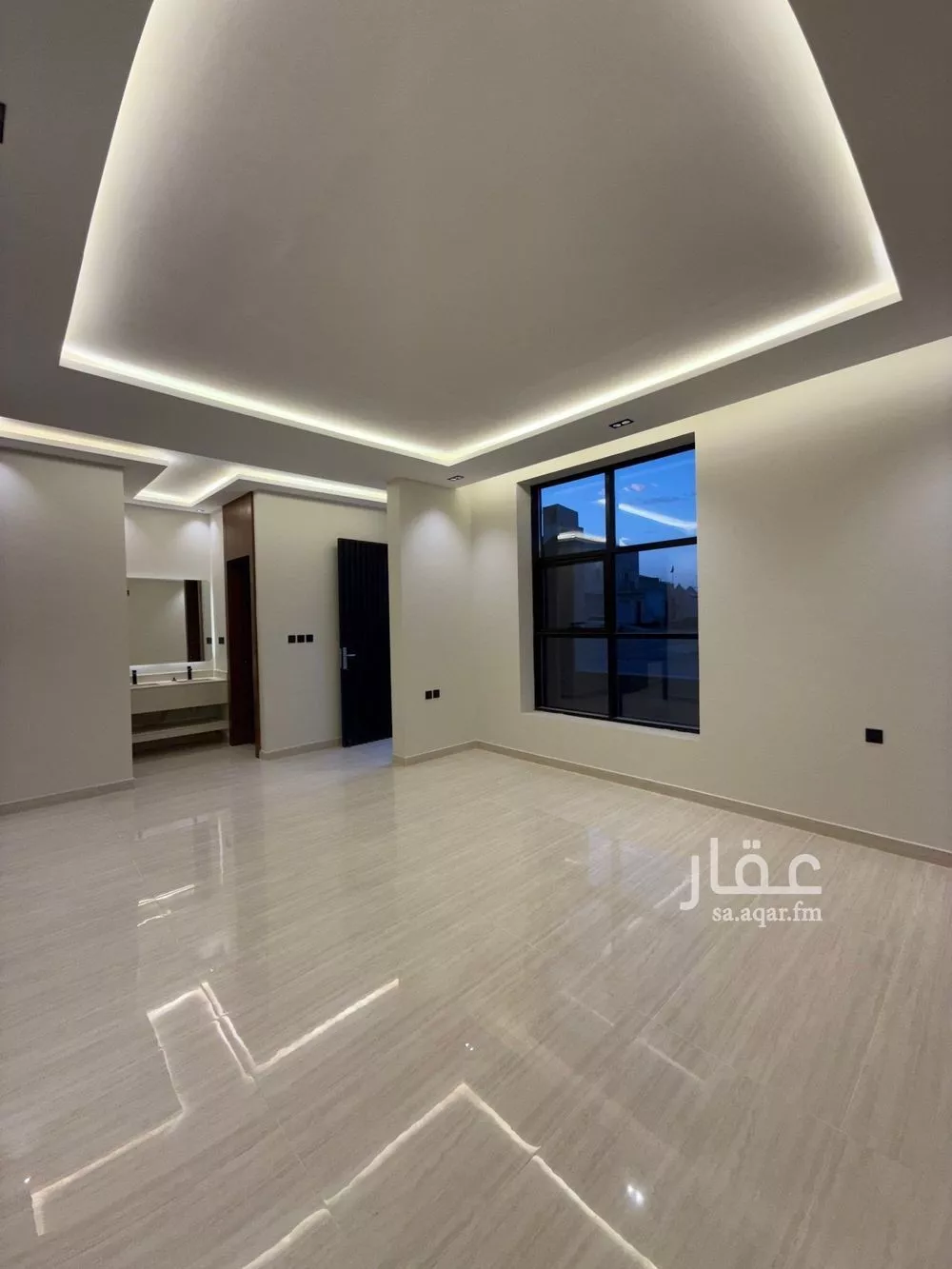 فيلا 6 غرف في المهدية 5