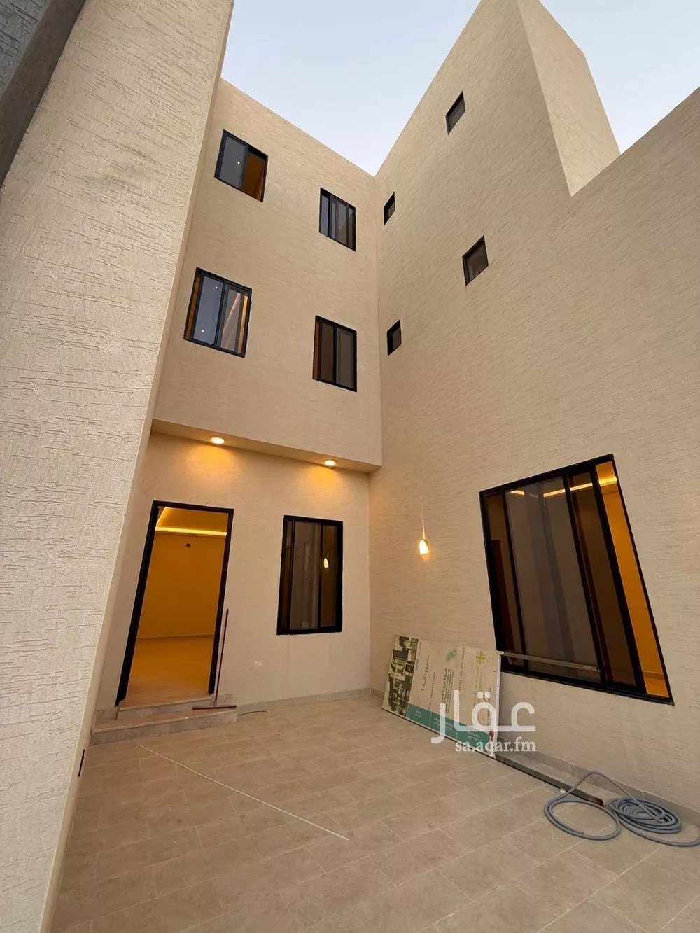 فيلا 6 غرف في المهدية 3