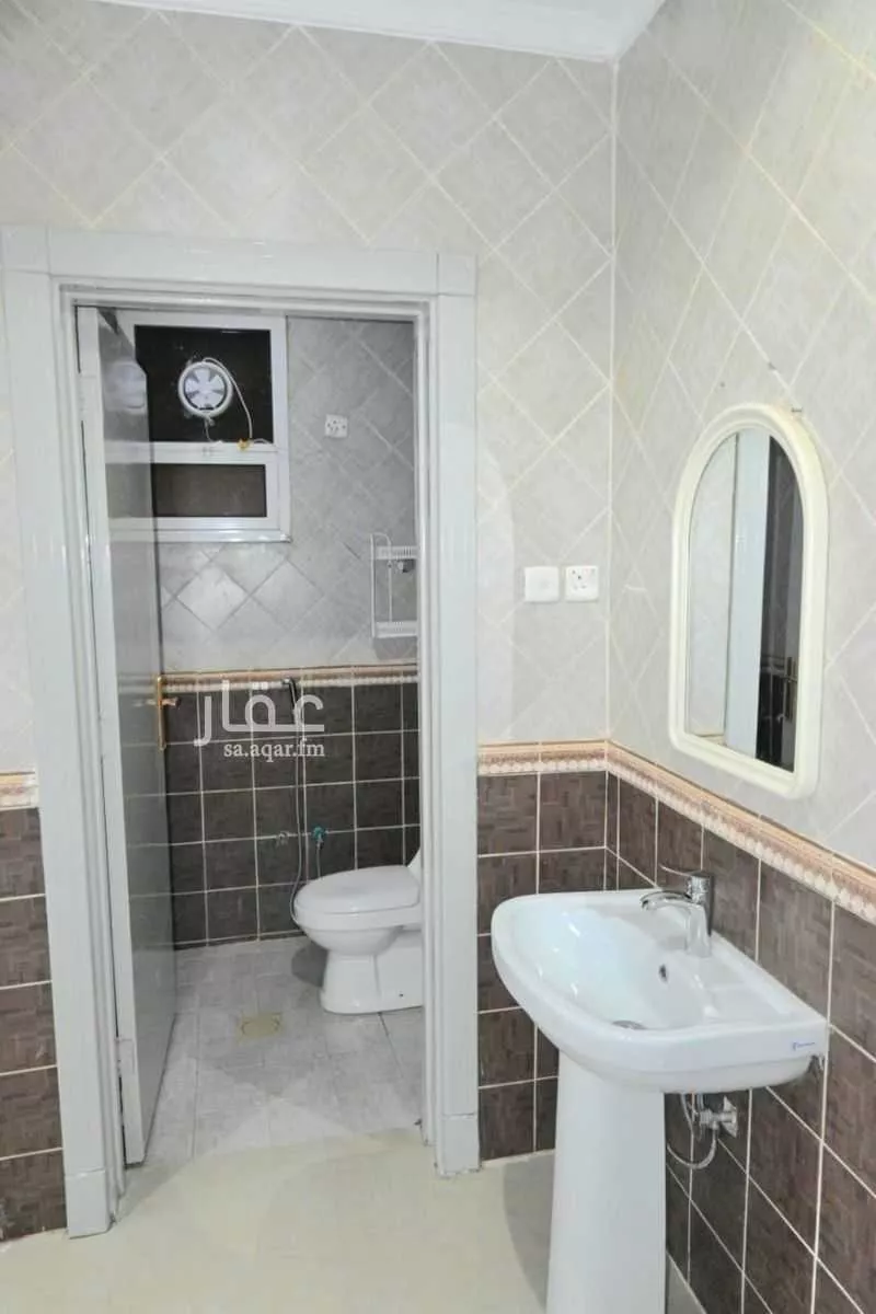 شقة 3 غرف في الملقا 5